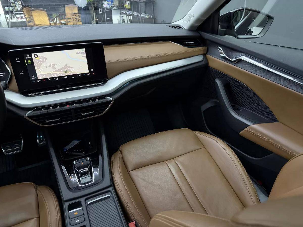 skoda-octavia-break-2021-gasolina-999cc