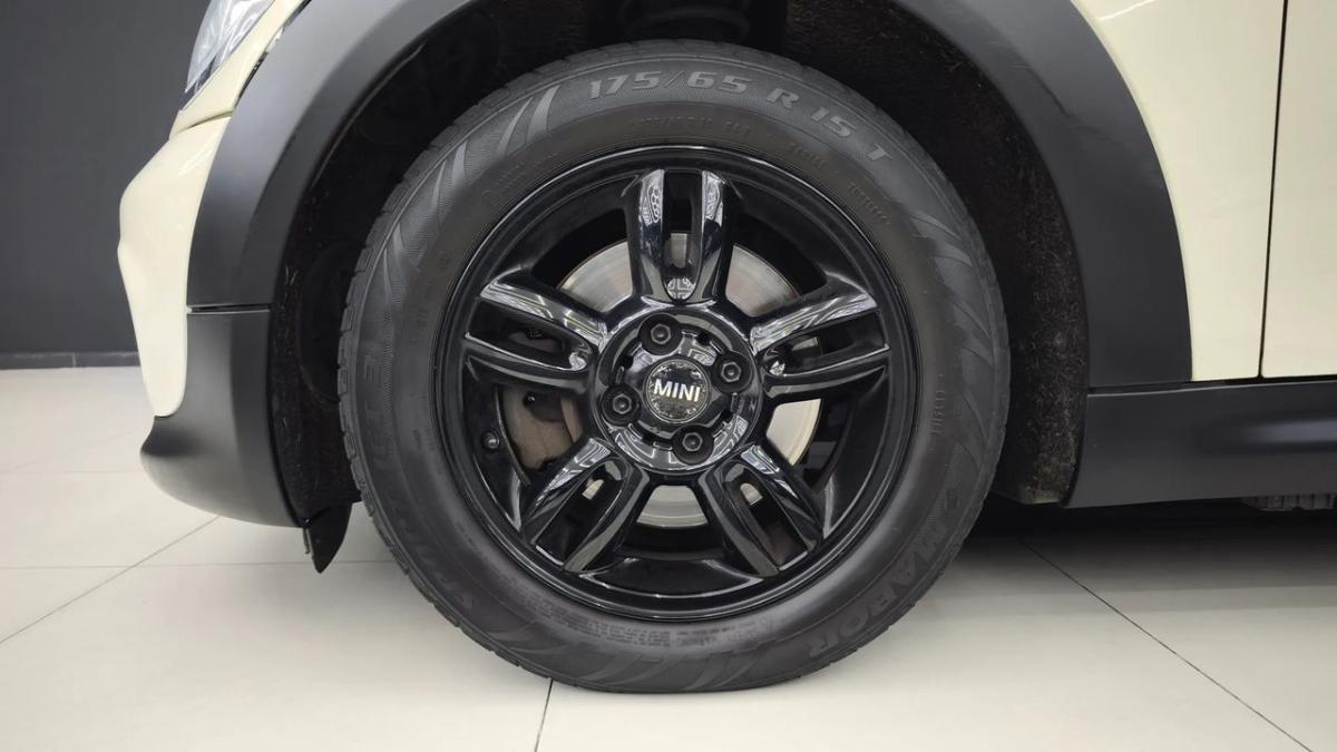 mini-cooper-d-2013-diesel-1598cc