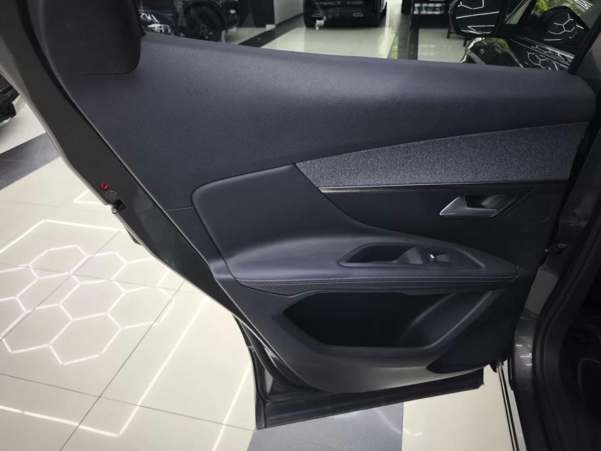 peugeot-3008-2017-diesel-1560cc