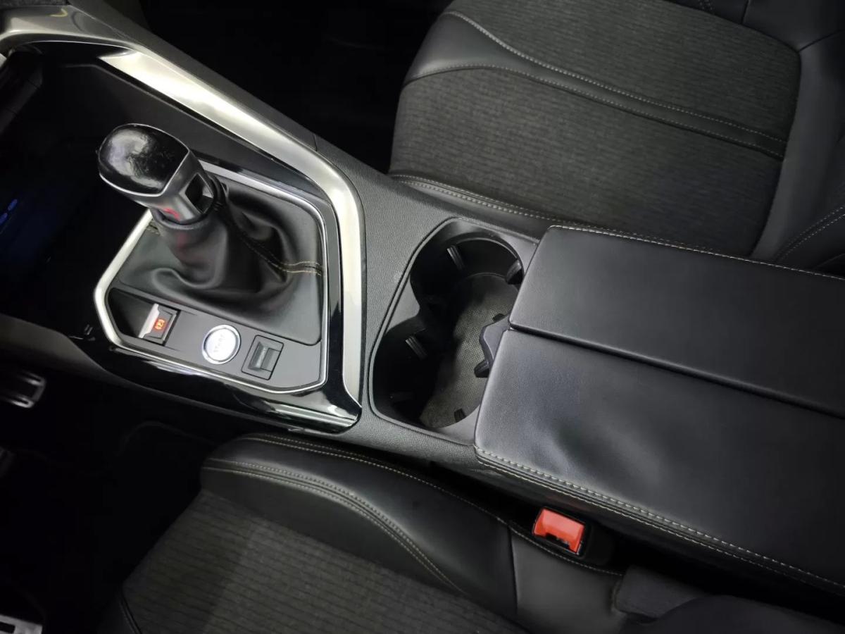 peugeot-3008-2017-diesel-1560cc