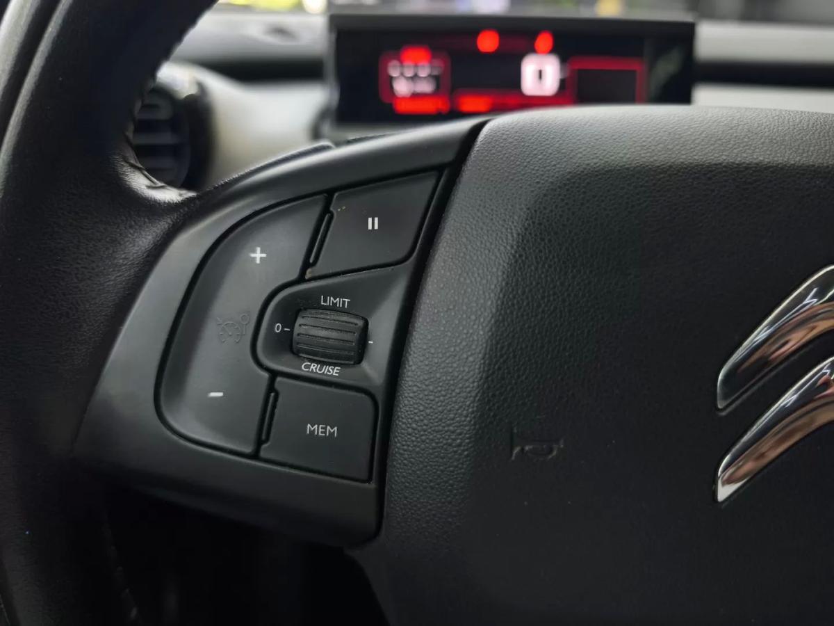 citroen-c4-cactus-2015-diesel-1499cc