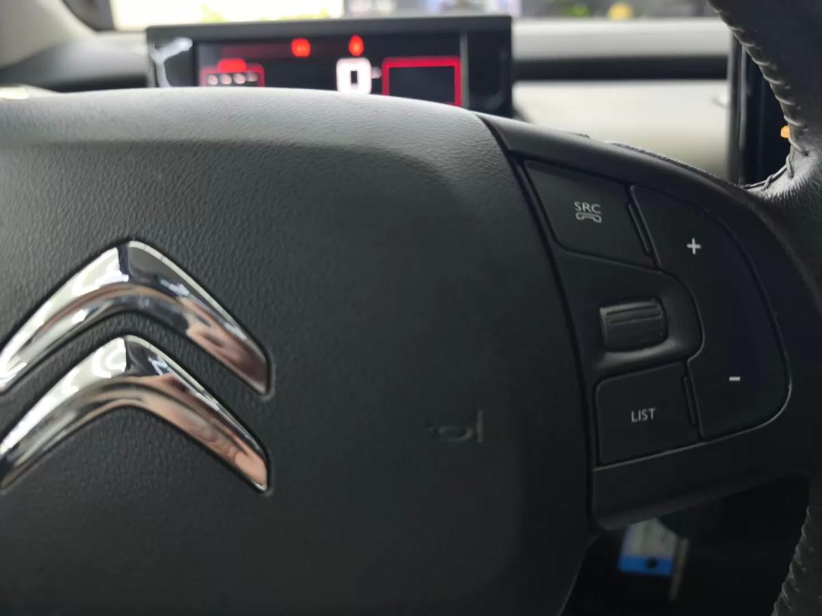 citroen-c4-cactus-2015-diesel-1499cc