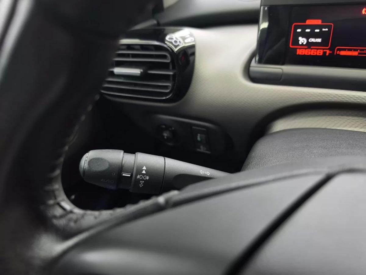 citroen-c4-cactus-2015-diesel-1499cc