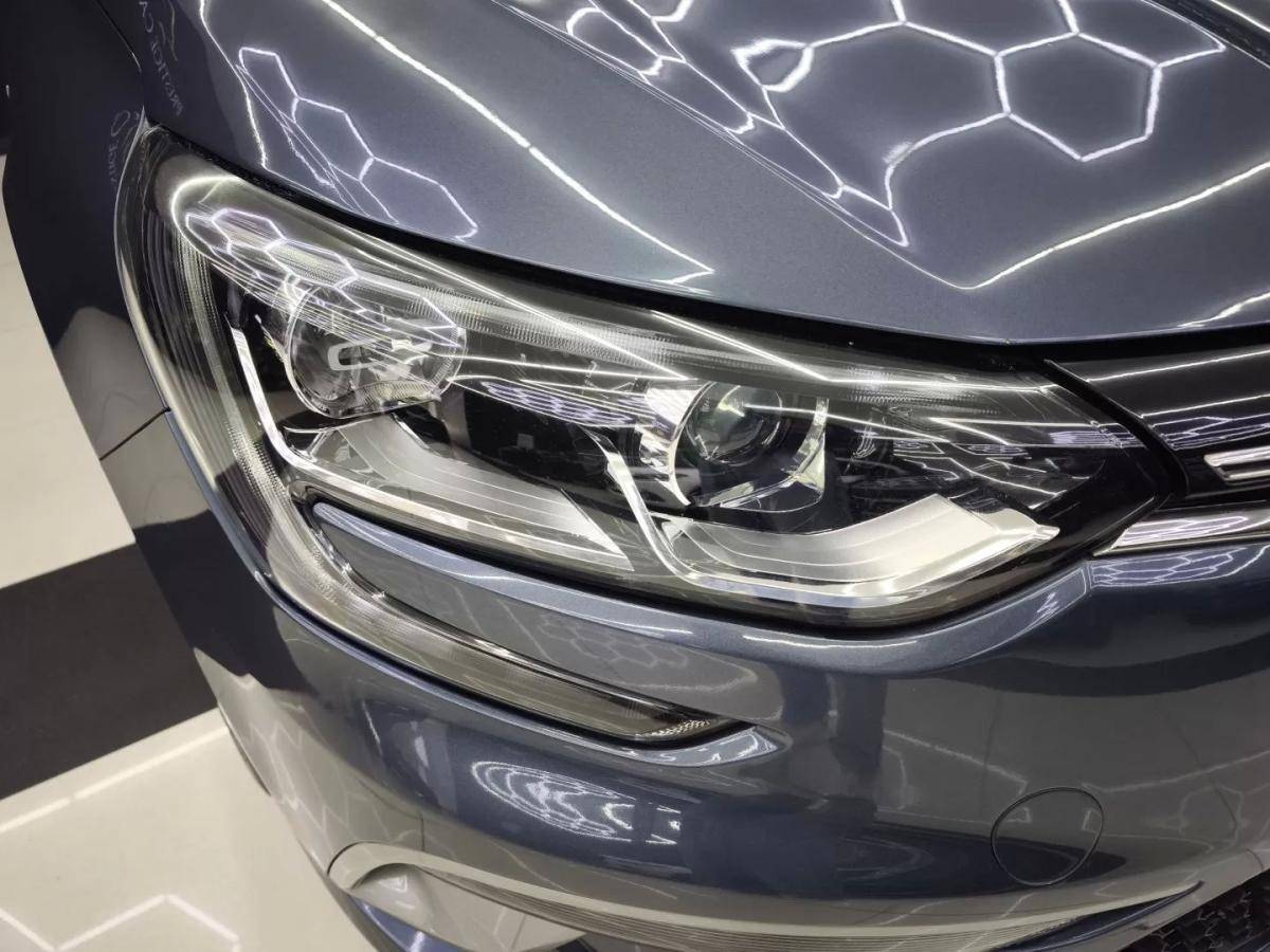 renault-megane-sport-tourer-2018-diesel-1461cc