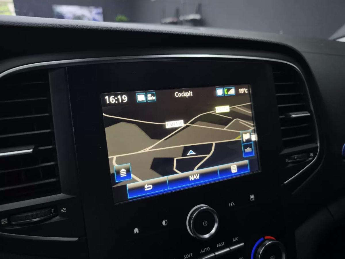 renault-megane-sport-tourer-2018-diesel-1461cc