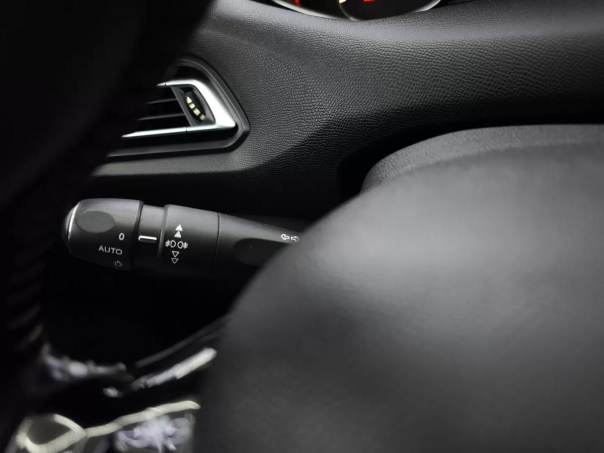 peugeot-308-2018-diesel-1560cc