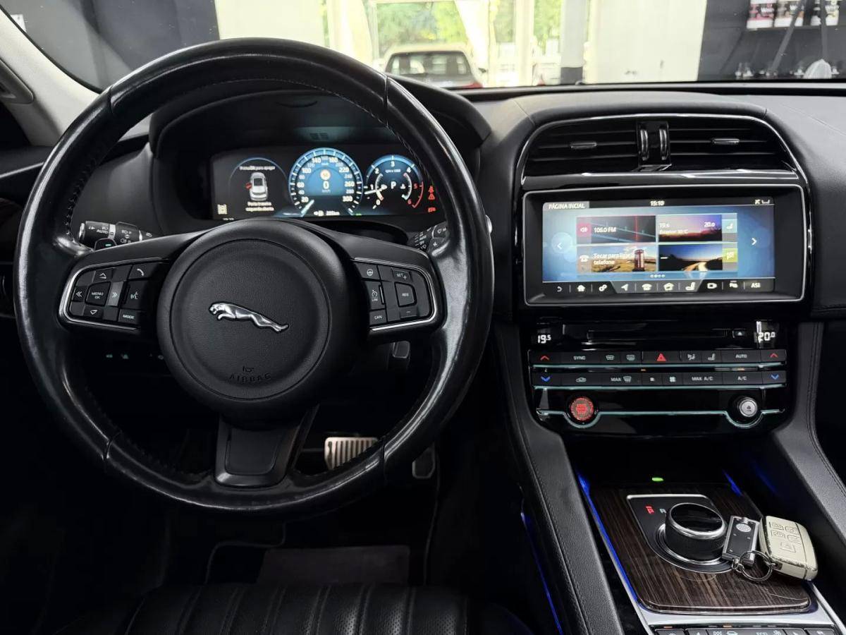 jaguar-f-pace-2017-diesel-1999cc