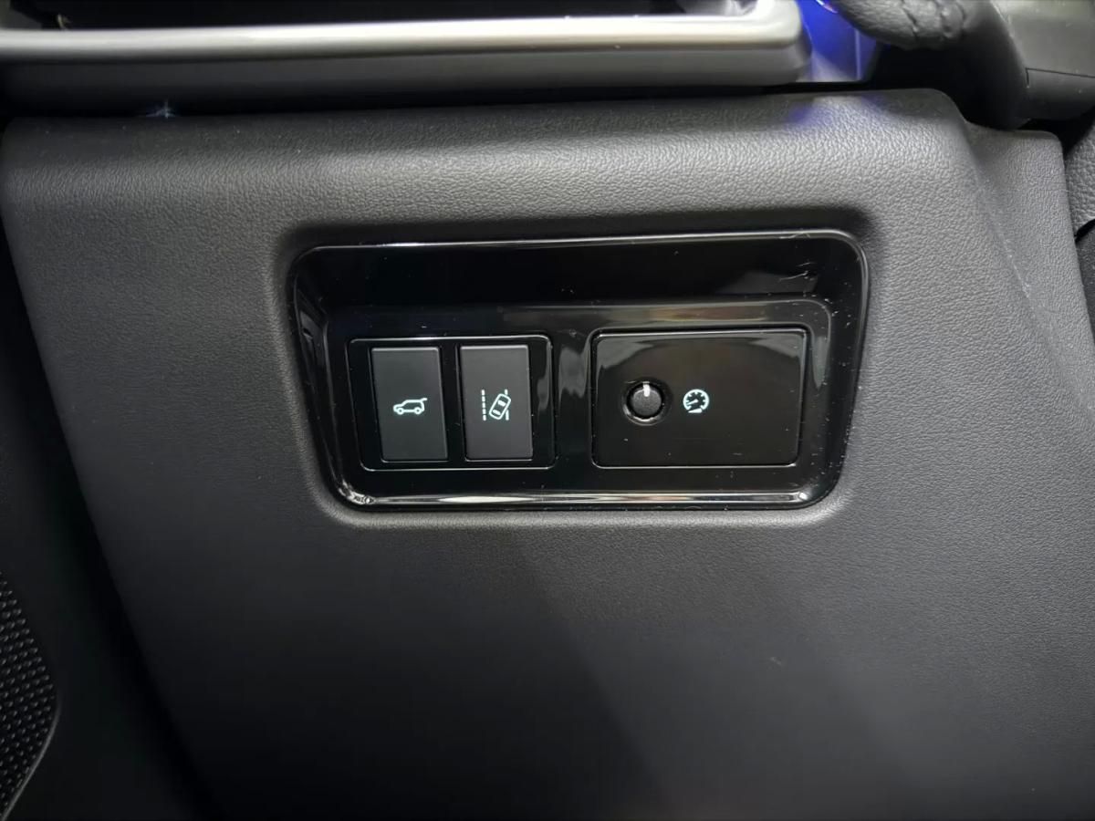 jaguar-f-pace-2017-diesel-1999cc