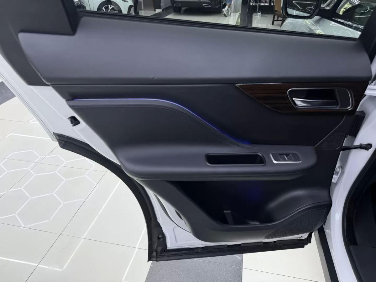 jaguar-f-pace-2017-diesel-1999cc