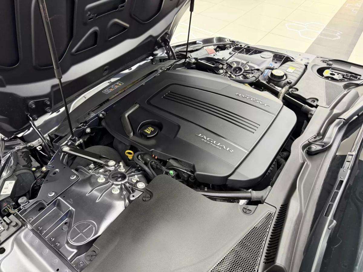 jaguar-f-type-2018-gasolina-1997cc