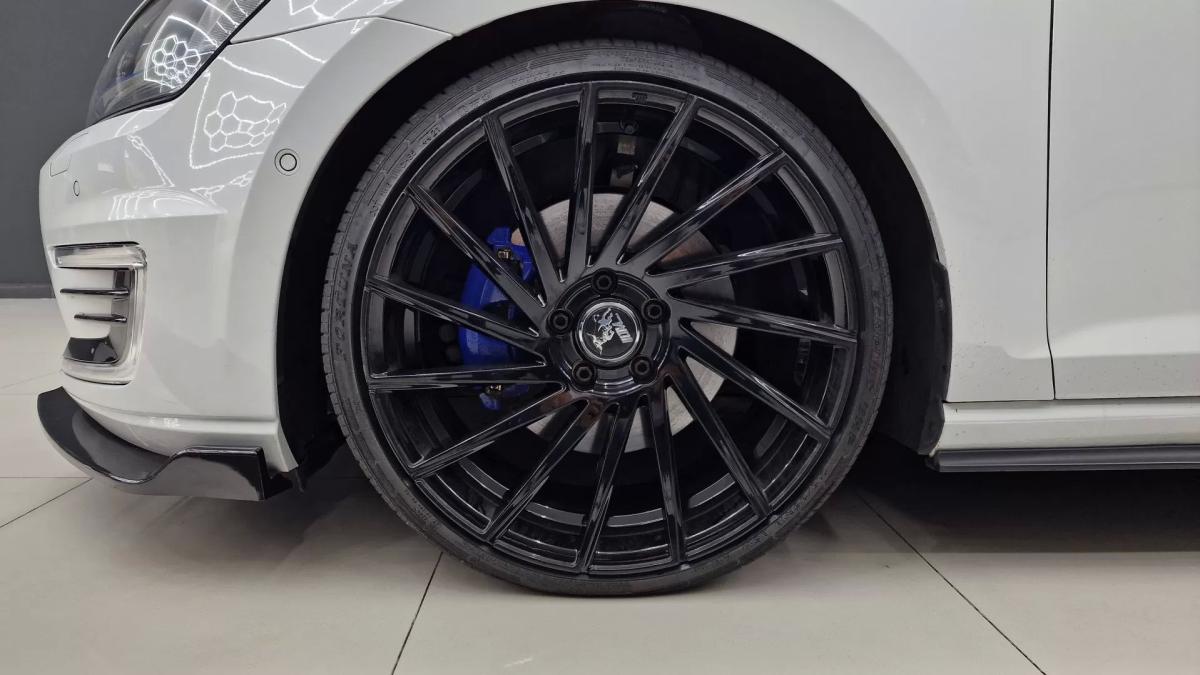 volkswagen-golf-2015-hibrido-1395cc