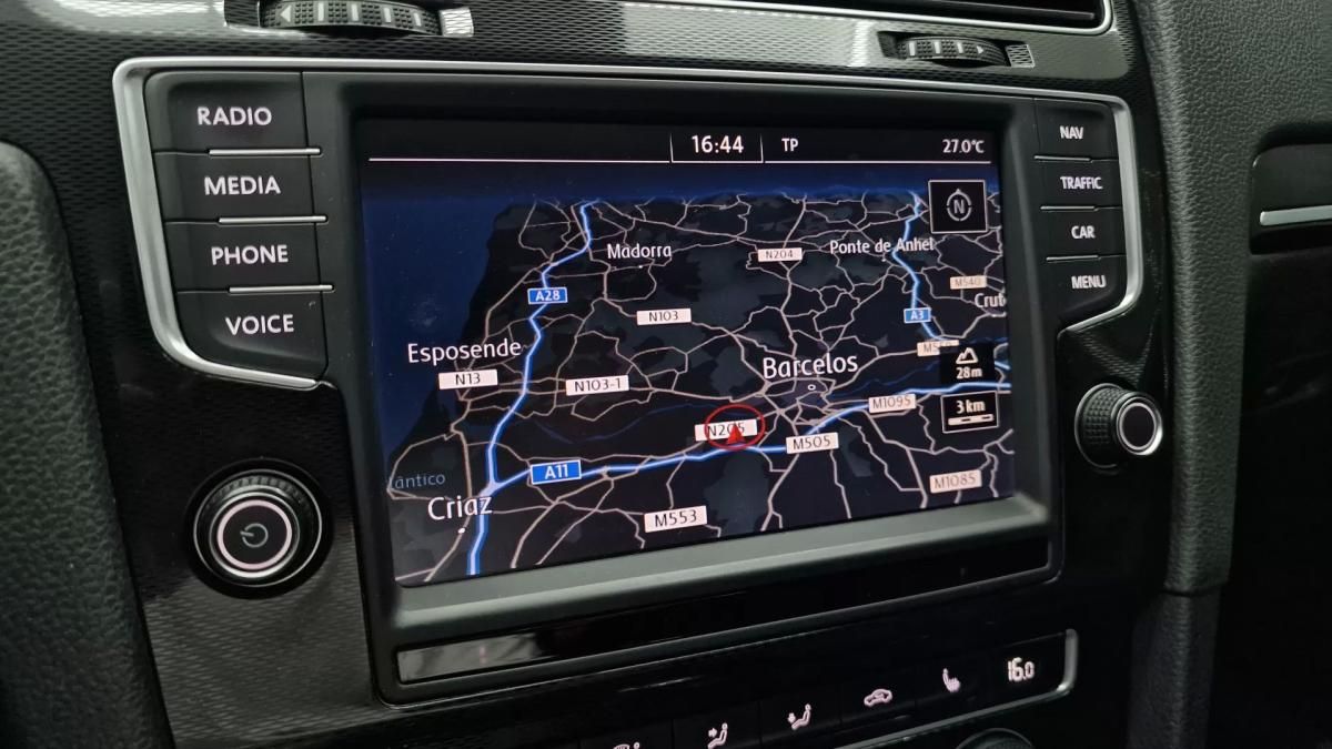 volkswagen-golf-2015-hibrido-1395cc