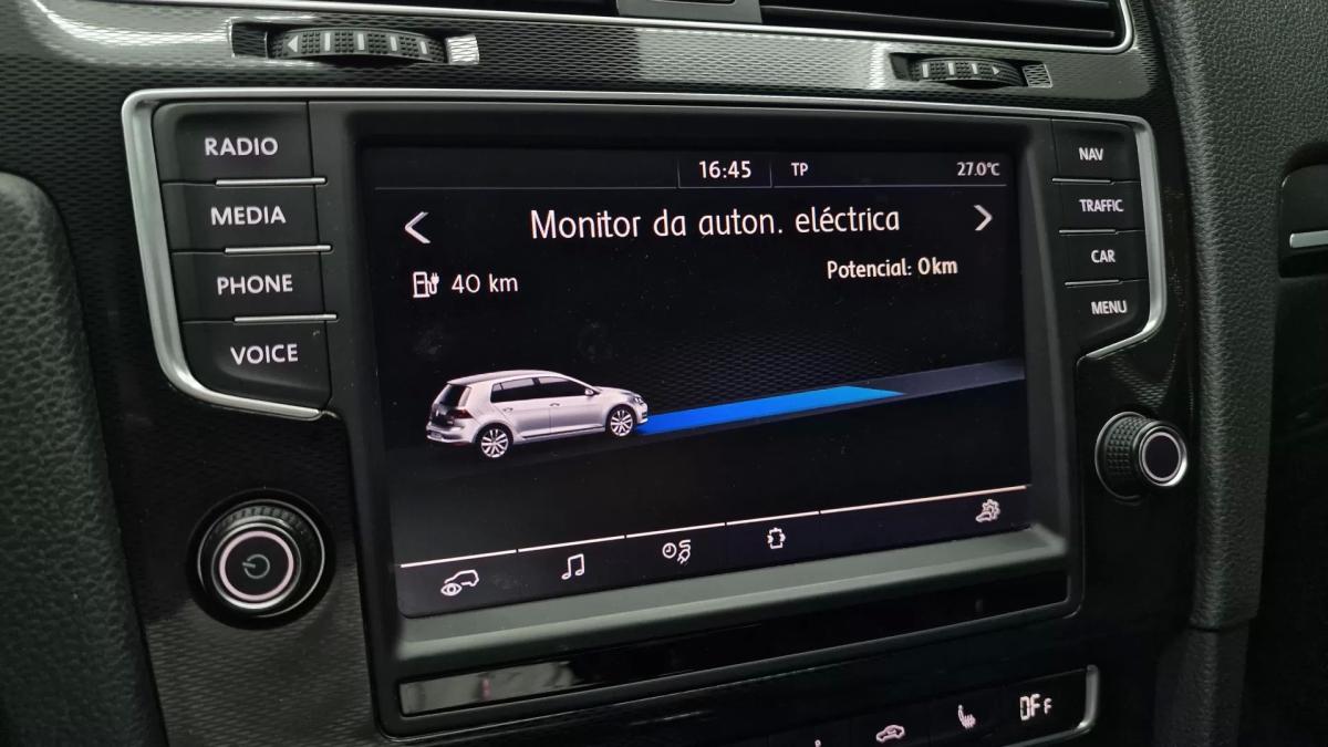 volkswagen-golf-2015-hibrido-1395cc