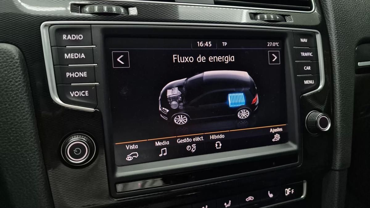 volkswagen-golf-2015-hibrido-1395cc