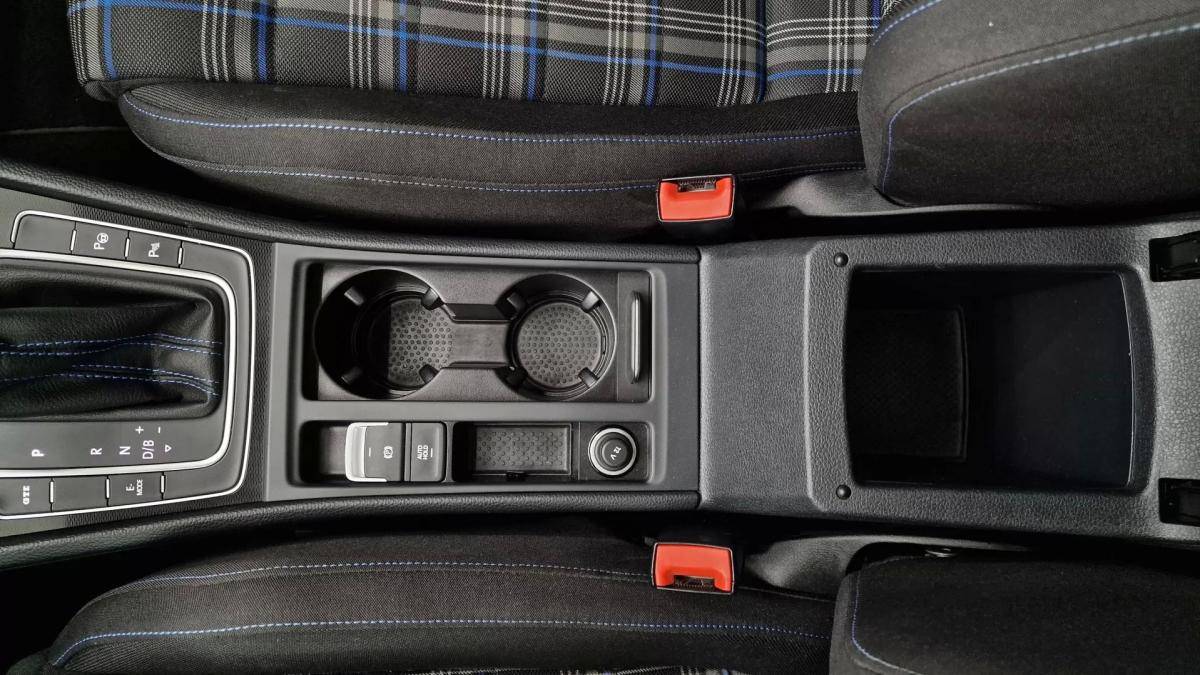 volkswagen-golf-2015-hibrido-1395cc
