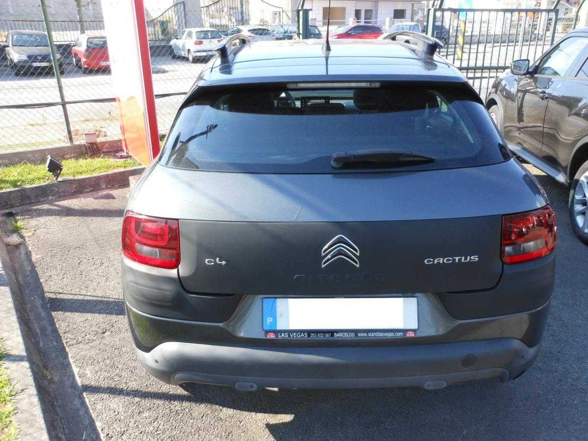 citroen-c4-cactus-2014-diesel-1560cc