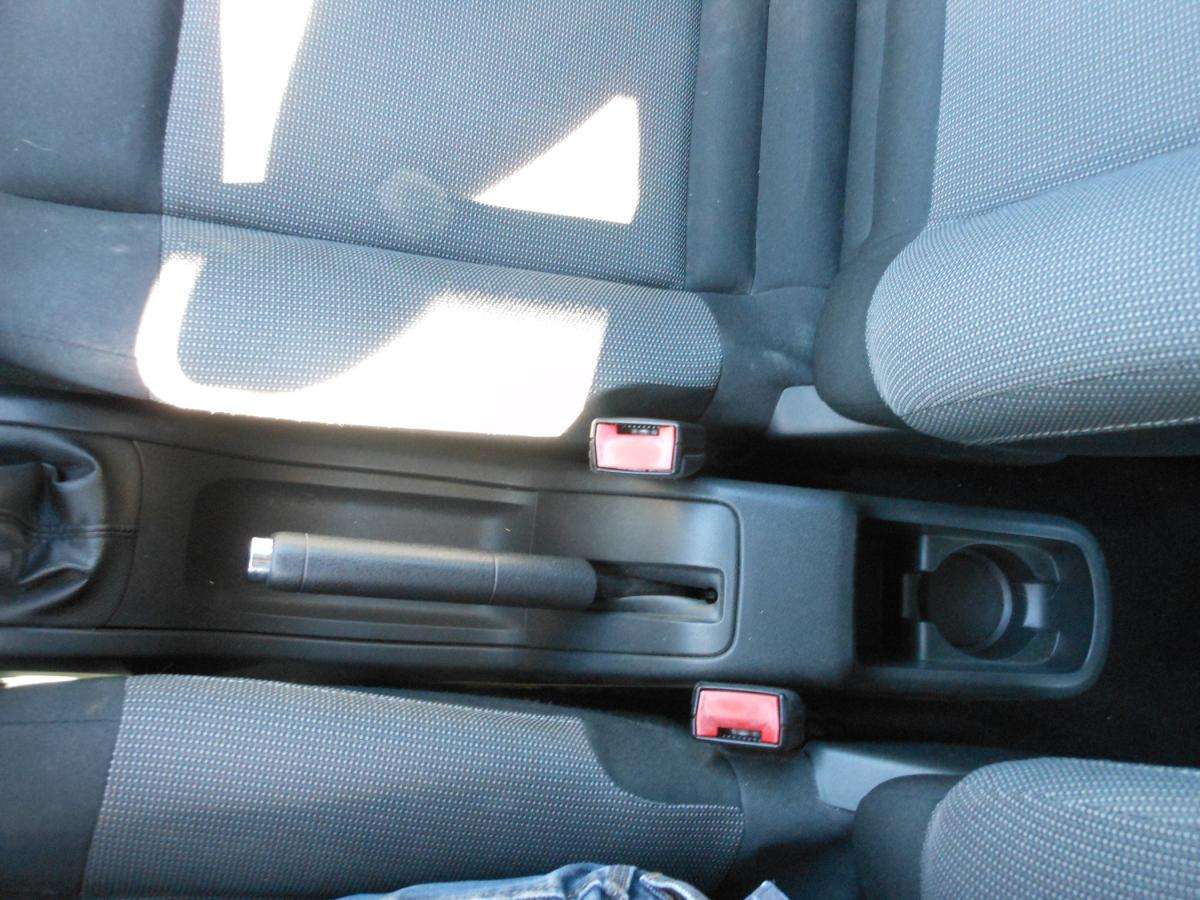citroen-c4-cactus-2014-diesel-1560cc