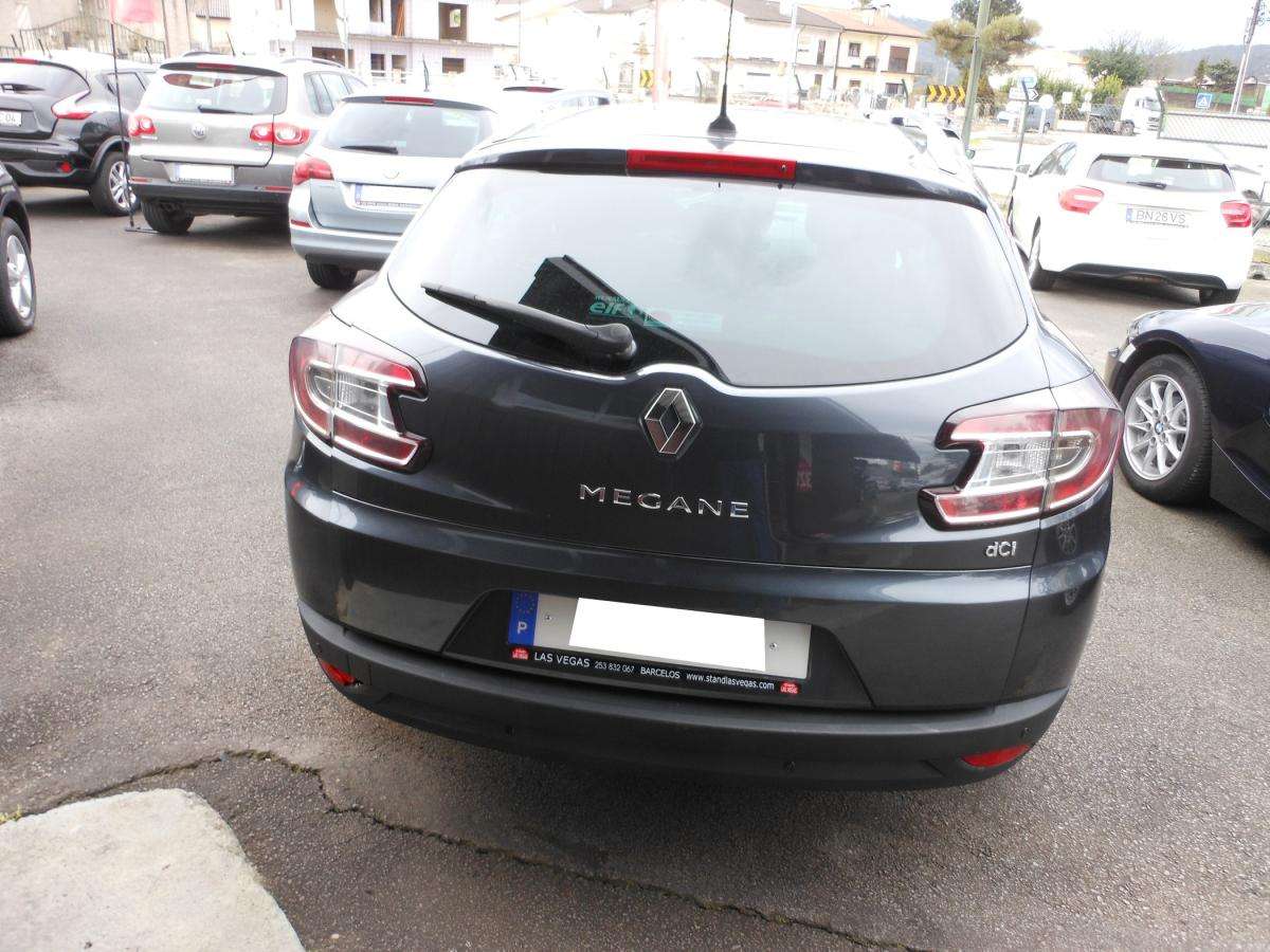 renault-megane-sport-tourer-2010-diesel-1461cc