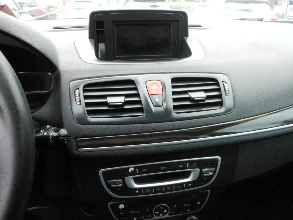renault-megane-sport-tourer-2010-diesel-1461cc