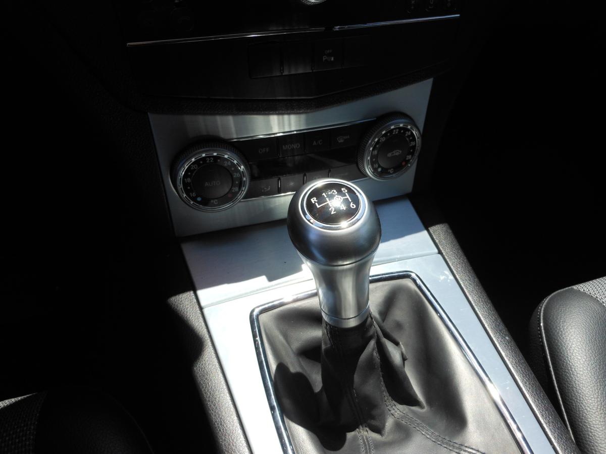 mercedes-benz-classe-c-2009-diesel-2148cc