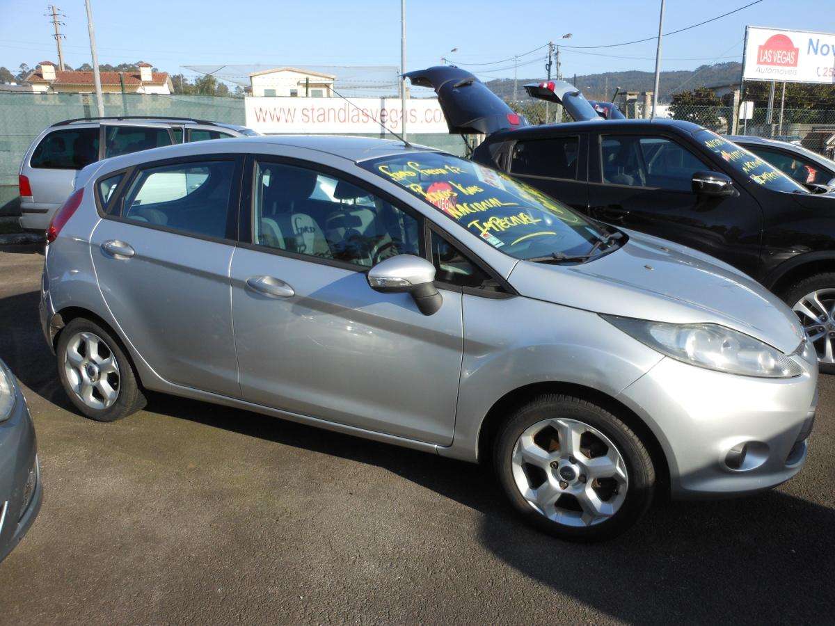 ford-fiesta-2010-gasolina-1242cc