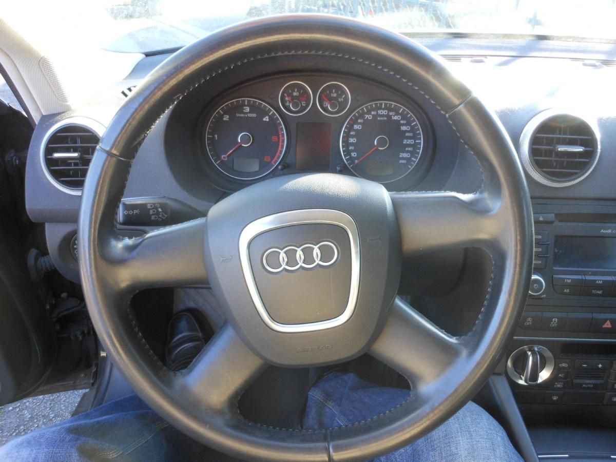 audi-a3-sportback-2010-diesel-1598cc