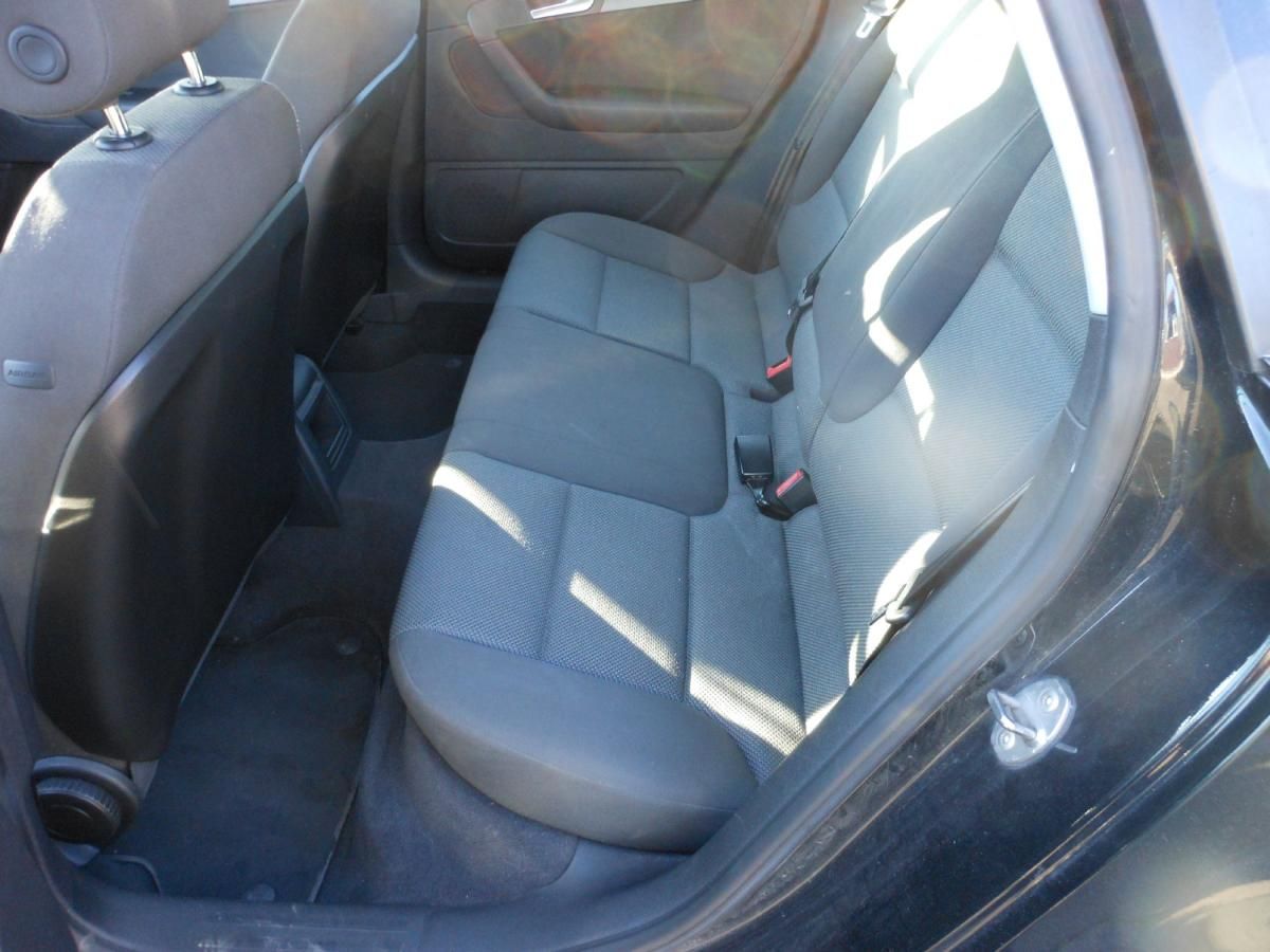 audi-a3-sportback-2010-diesel-1598cc