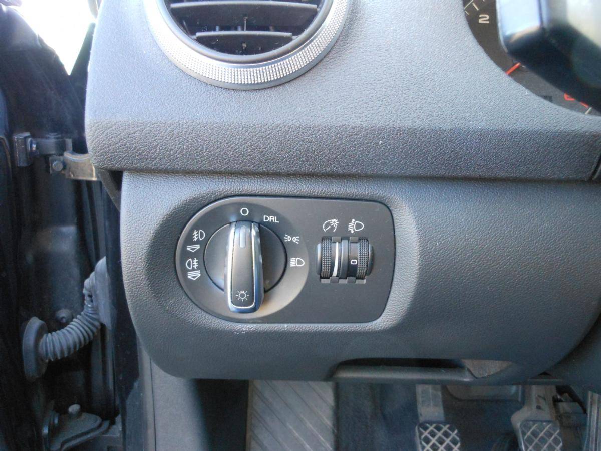 audi-a3-sportback-2010-diesel-1598cc