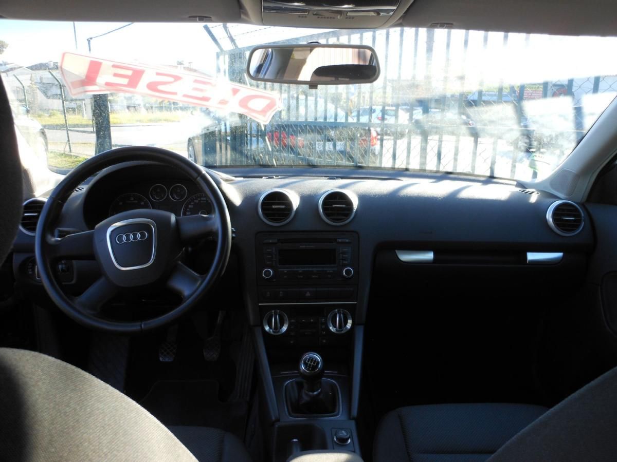 audi-a3-sportback-2010-diesel-1598cc