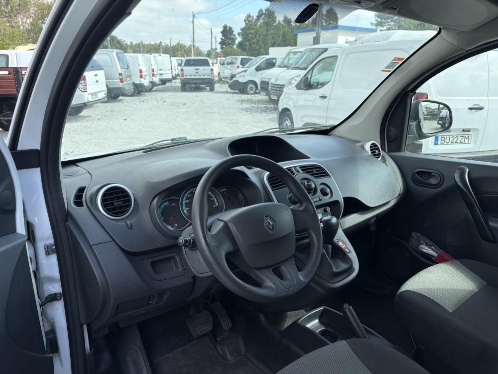 renault-kangoo-2018-eletrico-117cc