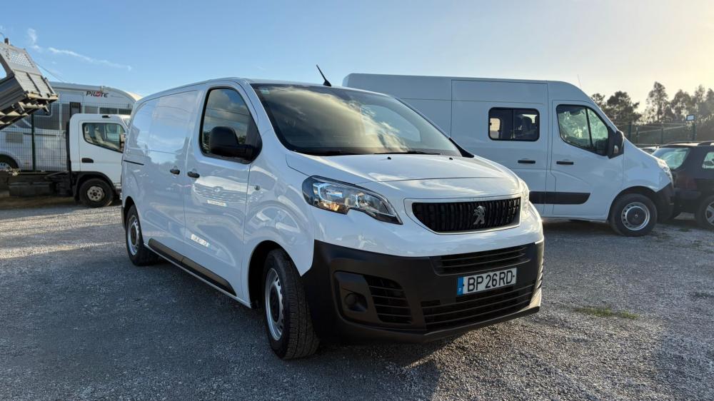 peugeot-expert-2019-diesel-1560cc
