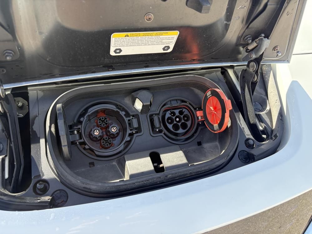 nissan-leaf-2022-eletrico-0cc
