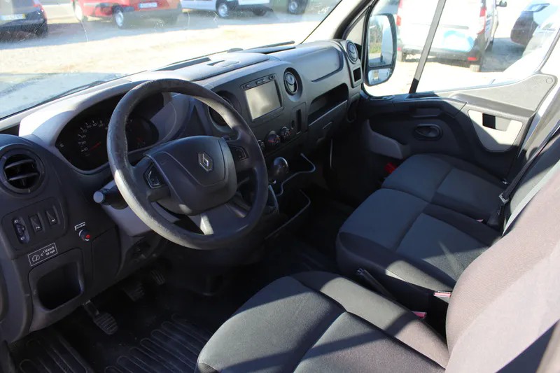 renault-master-2018-diesel-2299cc