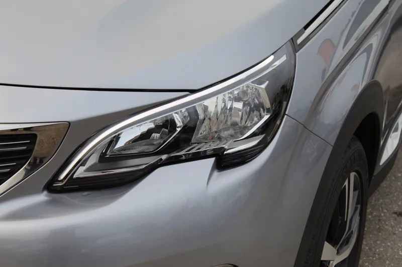 peugeot-5008-2019-diesel-1499cc