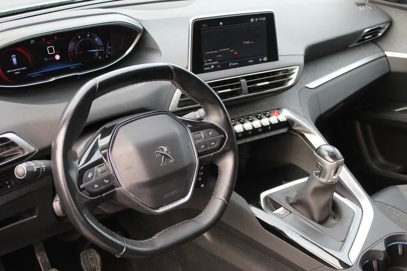 peugeot-5008-2019-diesel-1499cc