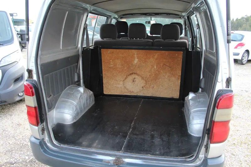 toyota-hiace-2006-diesel-2494cc