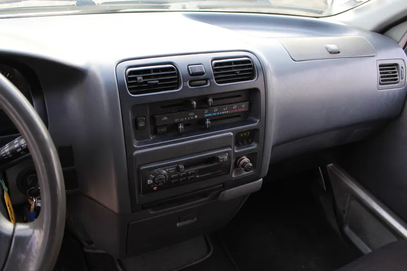 toyota-hiace-2006-diesel-2494cc