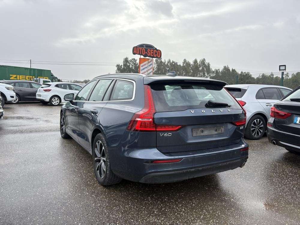 volvo-v60-2020-diesel-1969cc