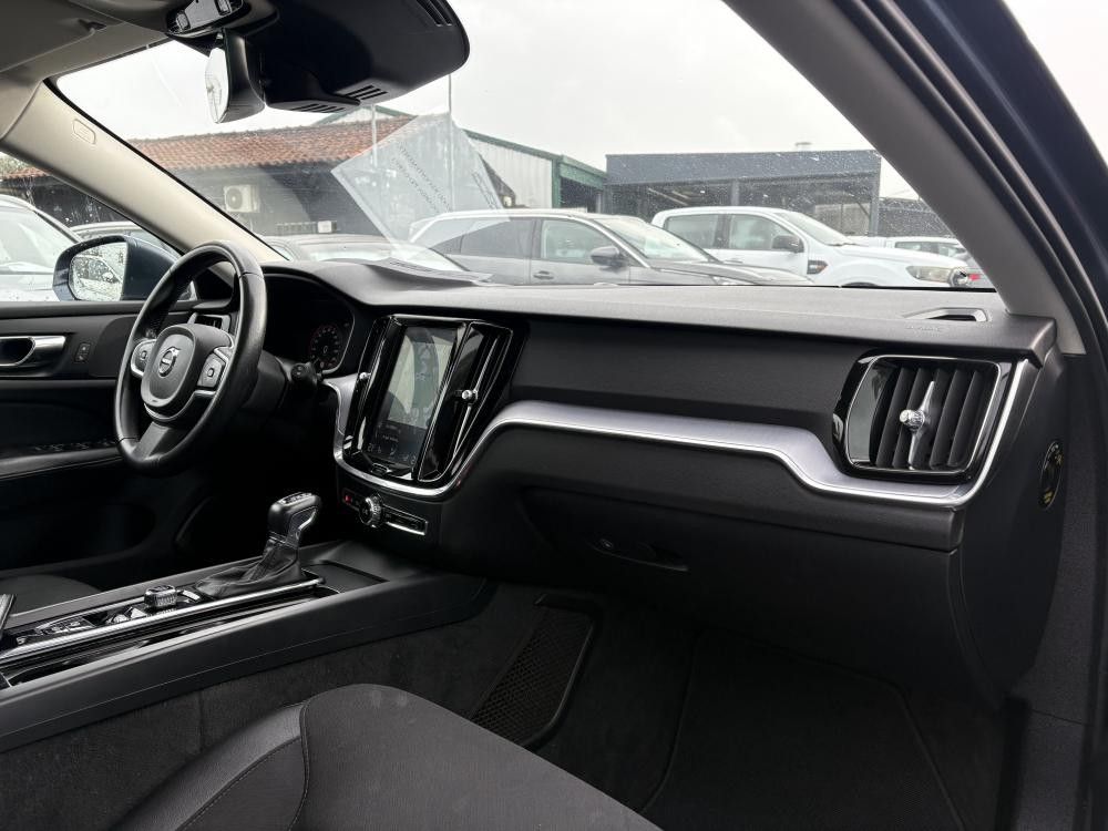 volvo-v60-2020-diesel-1969cc