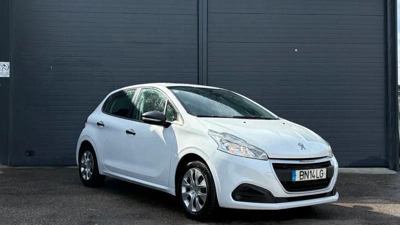 peugeot-208-2018-gasolina-1199cc