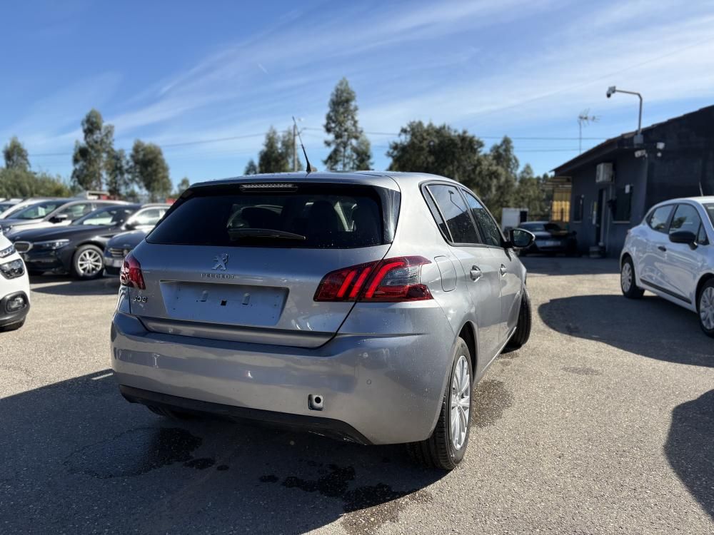 peugeot-308-2020-diesel-1499cc