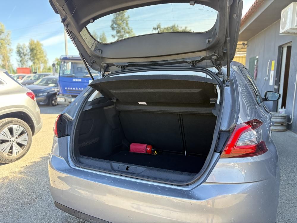 peugeot-308-2020-diesel-1499cc