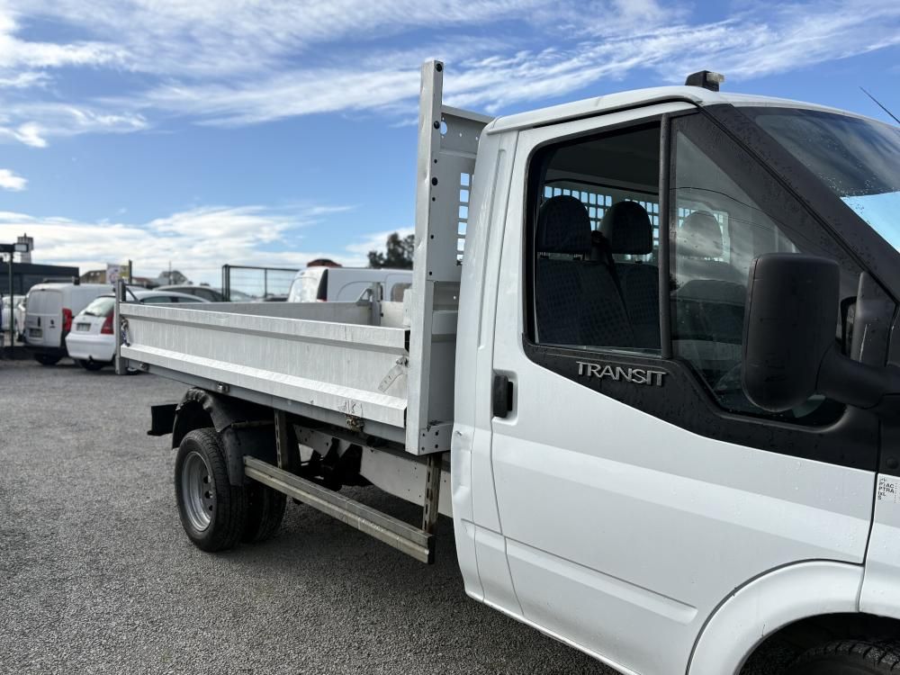 ford-transit-2012-diesel-2198cc