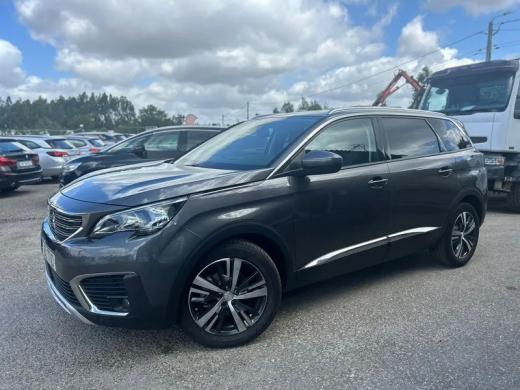 peugeot-5008-2018-diesel-1499cc