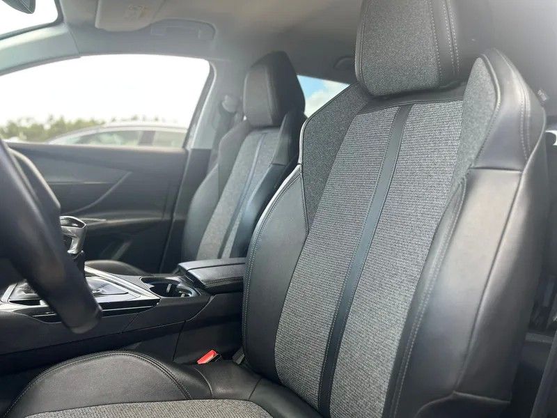 peugeot-5008-2018-diesel-1499cc