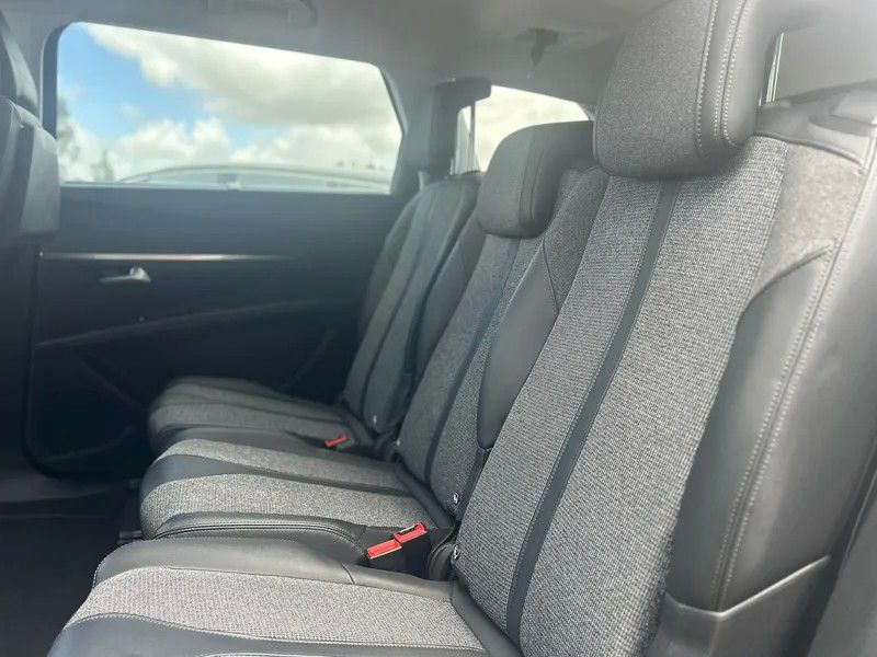 peugeot-5008-2018-diesel-1499cc