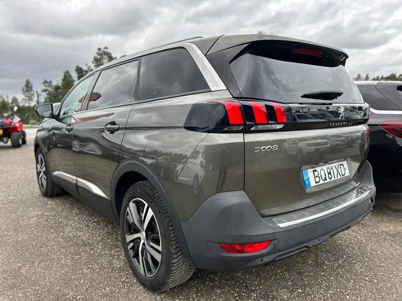 peugeot-5008-2019-diesel-1499cc