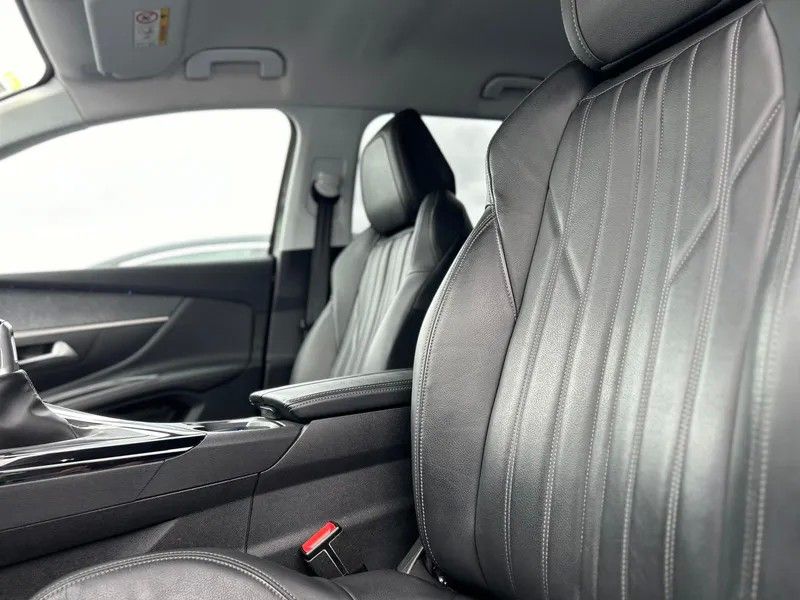 peugeot-5008-2019-diesel-1499cc
