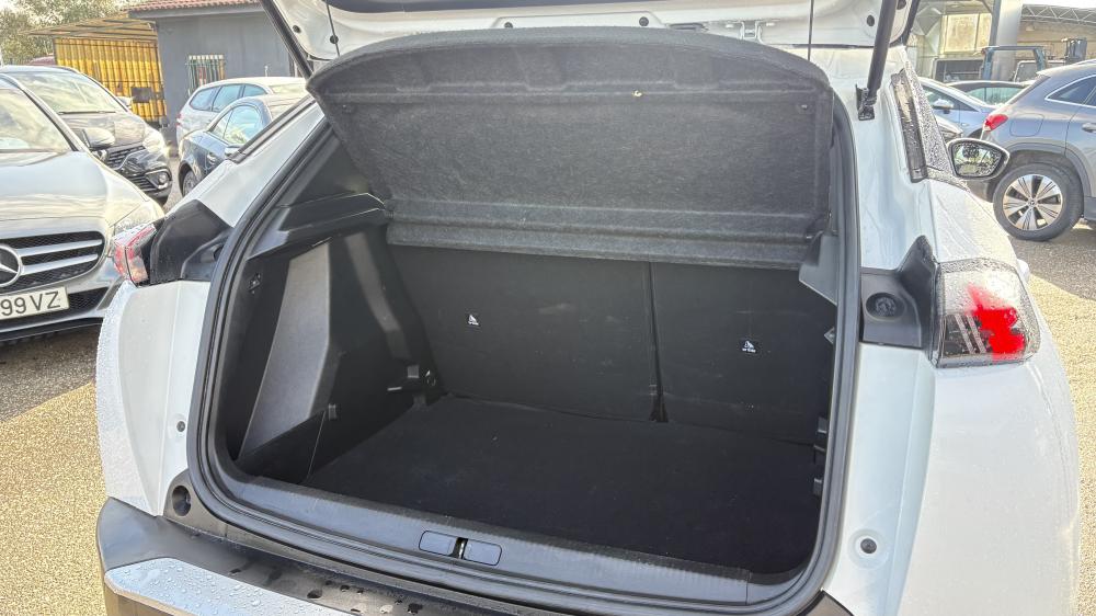 peugeot-2008-2021-diesel-1499cc