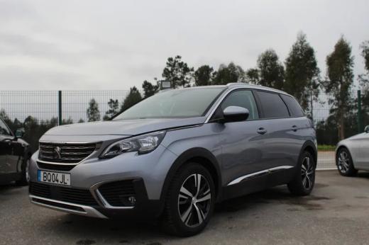 peugeot-5008-2019-diesel-1499cc